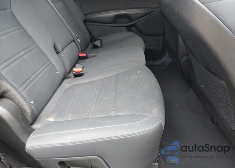 2018 Kia Sorento 2.4L Lx z USA, uszkodzony, nr VIN 5XYPGDA39JG425500